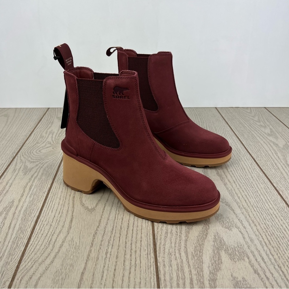Sorel Women's Hi-Line Heel Chelsea Boots US9.5 Spice, Tawny Buff $190